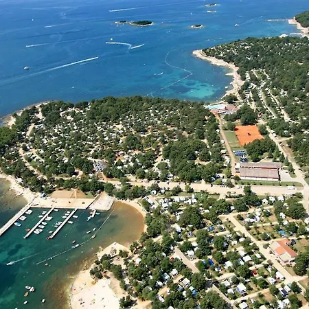 Holiday home Holiday Camping Bijela Uvala.8
